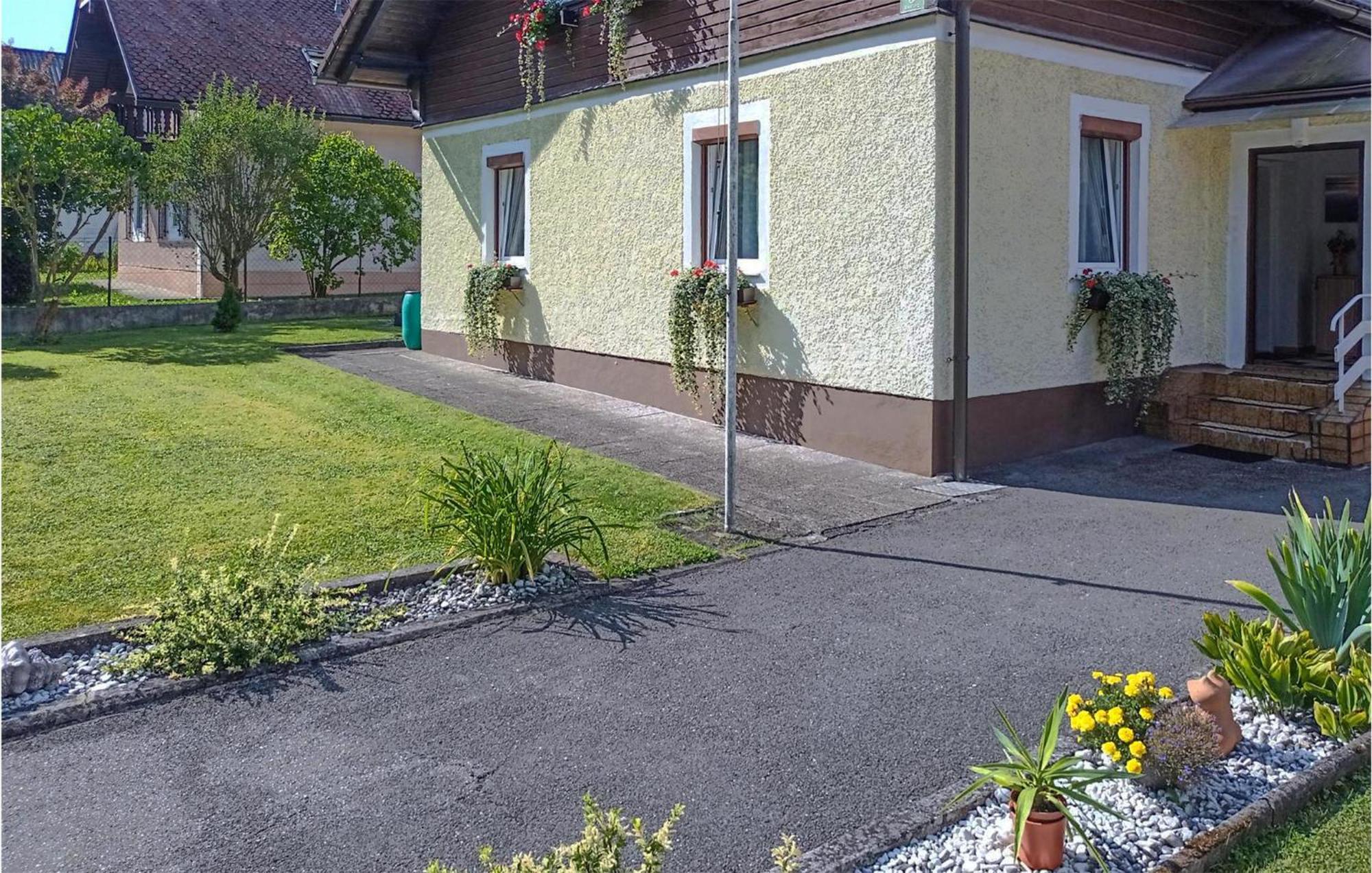 Ruhige Ferienwohnung Loich Bagian luar foto